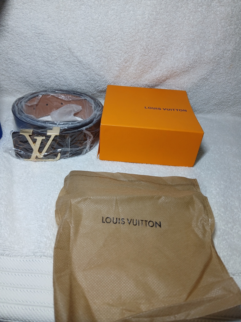 Louis Vuitton Men's Brown Leather LV Initiales Belt with Gold Buckle